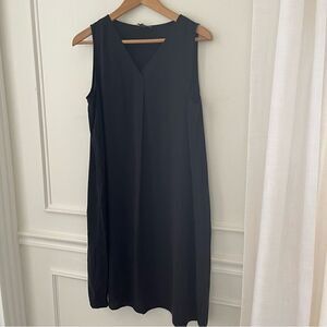 Eileen Fisher 100% Silk Sleeveless Black Dress Size Small NWT